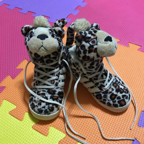 靴 Rare Archive Adidas x Jeremy Scott Jeremy Scott's Best (or Worst) adidas Collaborations | Hypebeast