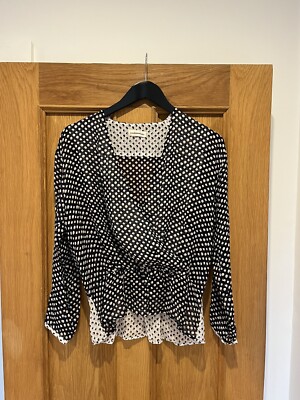  Wunderschöne Damen MASSGESCHNEIDERTE Seidenmischung Druck Bluse Shirt Größe 36