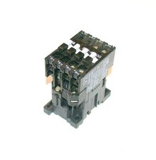 ABB ASEA BROWN BOVERI MOTOR STARTER OVERLOAD  MODEL B12-40-00