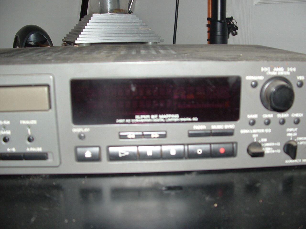 CDRW33 Sony Professional CD RecorderPlayer (Works part of the time