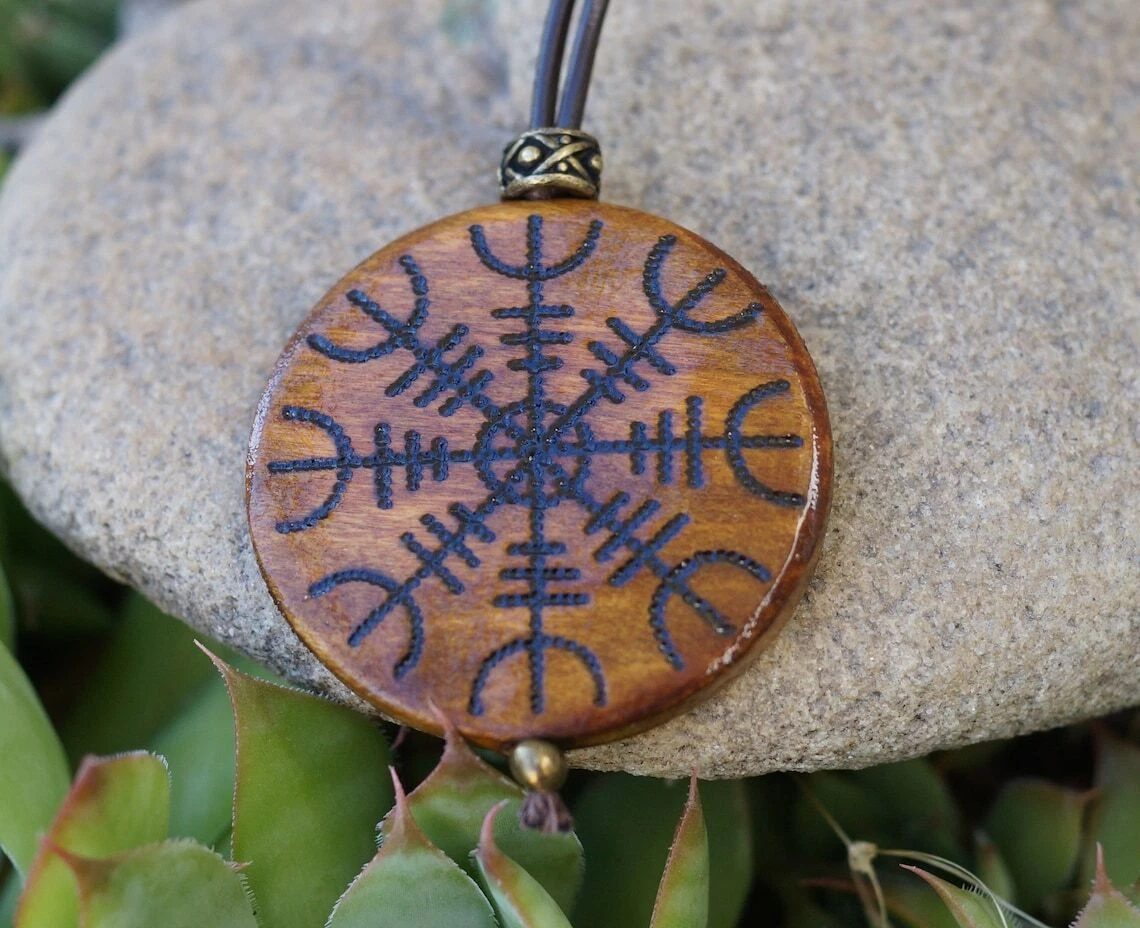 Aegishjalmur pendant sale