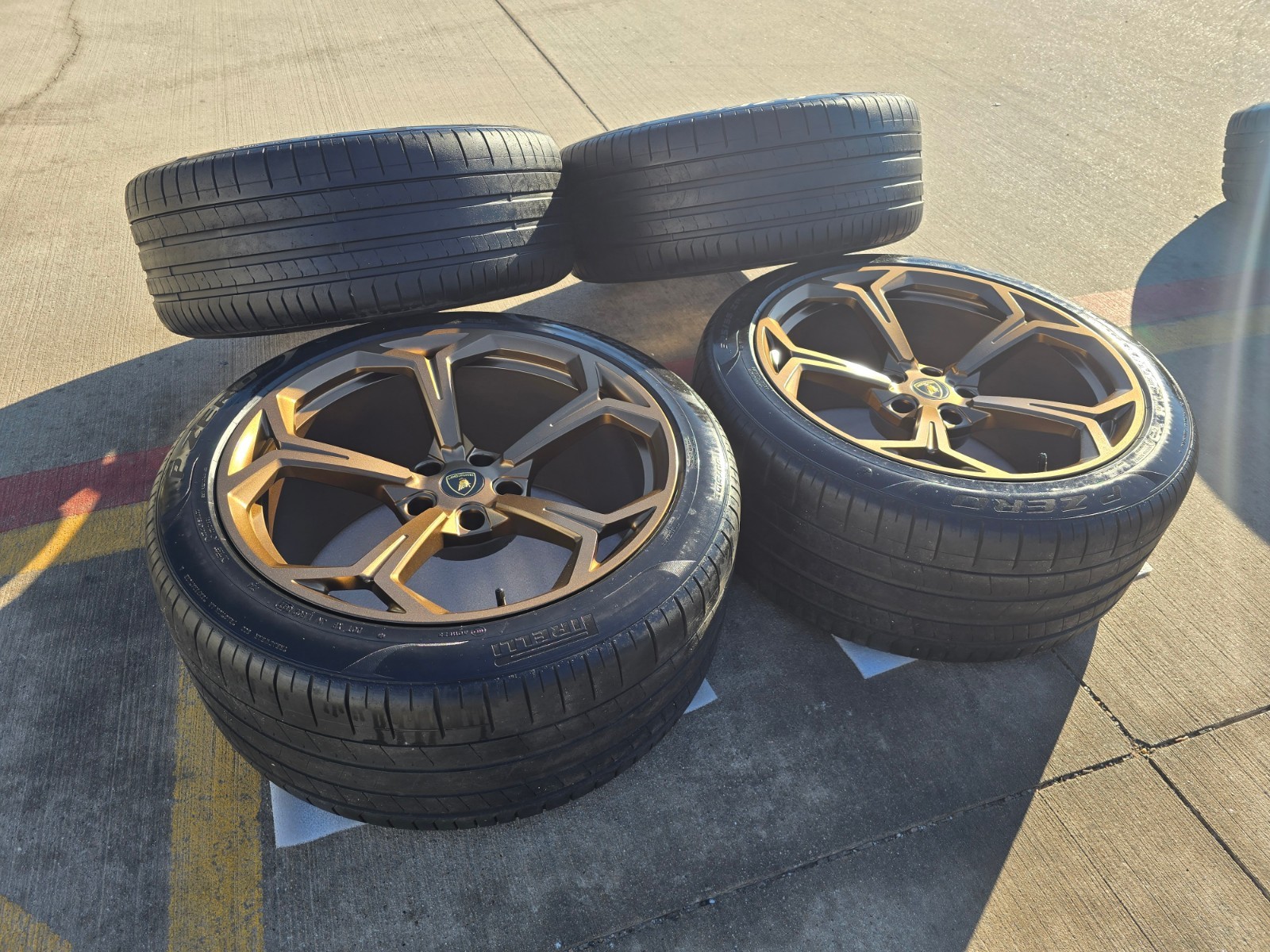 22" Lamborghini Urus OEM wheels rims Taigete 2022 2023 2024 2025 2026 BRONZE