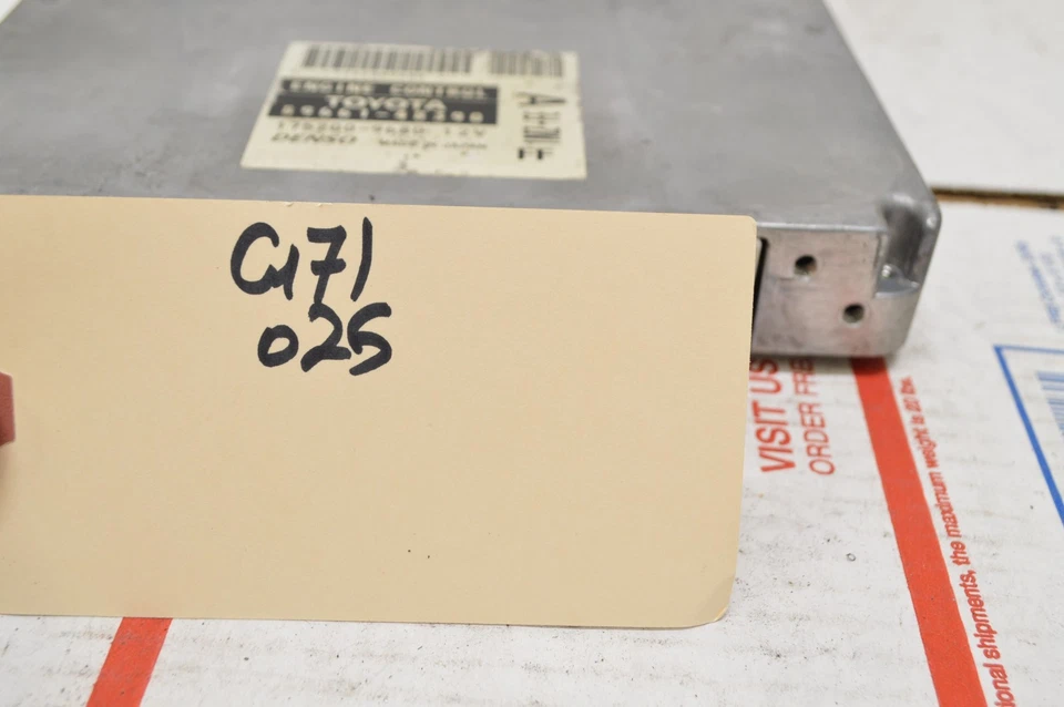 Unidad de módulo de control del motor 2003 03 Lexus RX300 89661-48390 Ecm G71 025 Foto 4 de 4