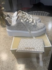 Michael Kors Women s Logo Low Top Lace Up Platform Sneakers PLUS WRISTLET