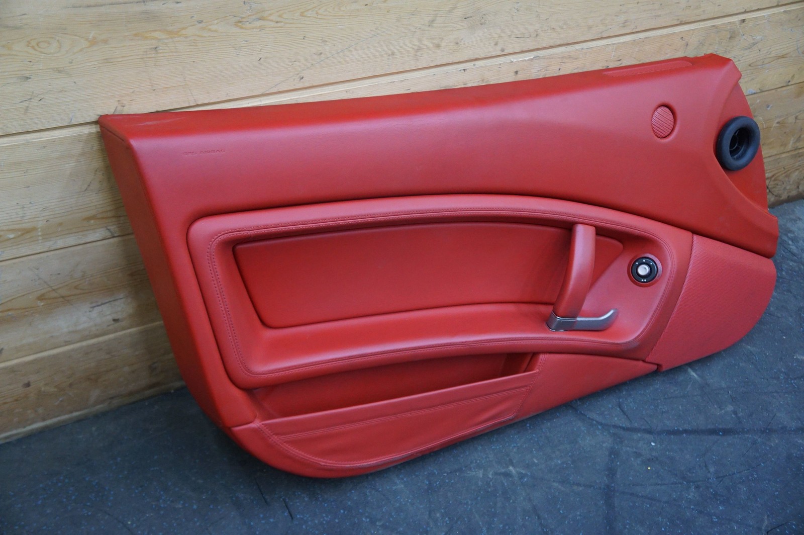 Left Driver Door Interior Trim Red 812723 829238 OEM Ferrari California 2010