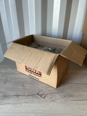 SWA Firefly Clips 75 mm x 75 mm - für Trunking (Großpackung mit 750 Stück) 