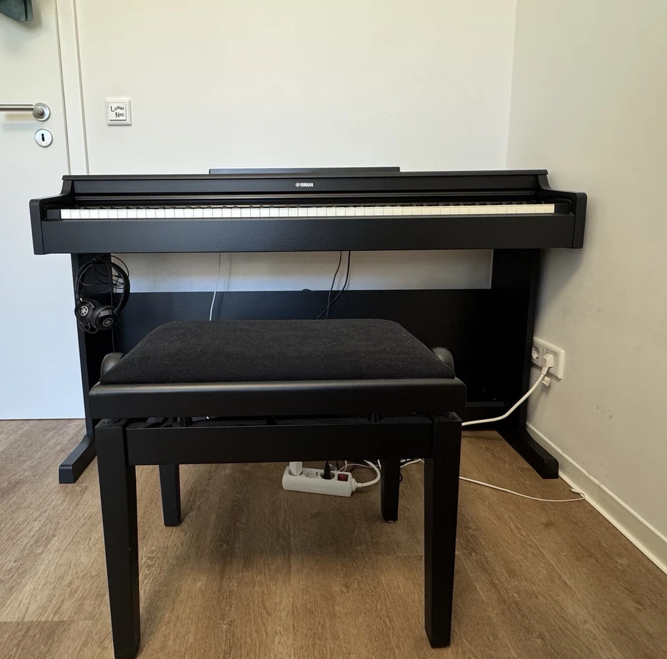 Yamaha P-165 B, Foto 3 von 5