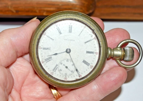 1907 Waltham Pocket Watch RUNS! Lever Set 17 Jewels Size 18s Antique