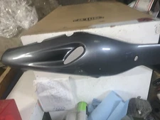 97 Yamaha YZF 1000 Left Tail Fairing BROKEN CLIP