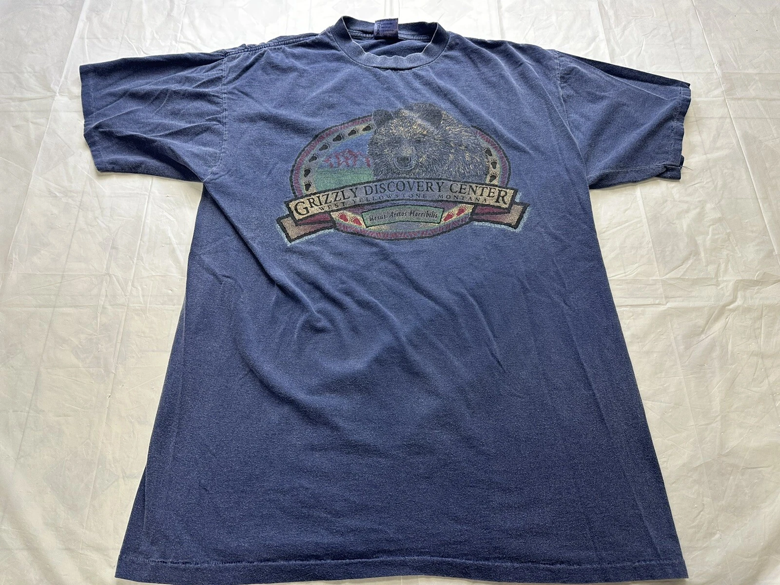 Vintage Yellowstone Shirt Mens XL National Park Bear Discovery Center Camping