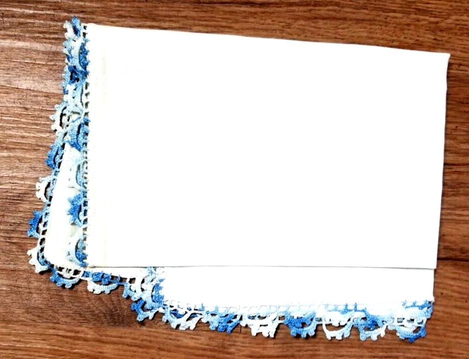 VTG Linen Table Runner or Dresser Scarf Handmade Blue Crochet Border 16" x 24"