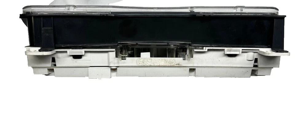 2003 - 2004 年福特 F250 F350 Super Duty Lariat 卡车柴油速度计集群 — 第 3/4 张图片