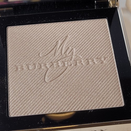 LOT OF 5 - Burberry Makeup Lip Glow/Gold Luminising Powder/Eyeliner Eye Definer - Picture 5 of 6
