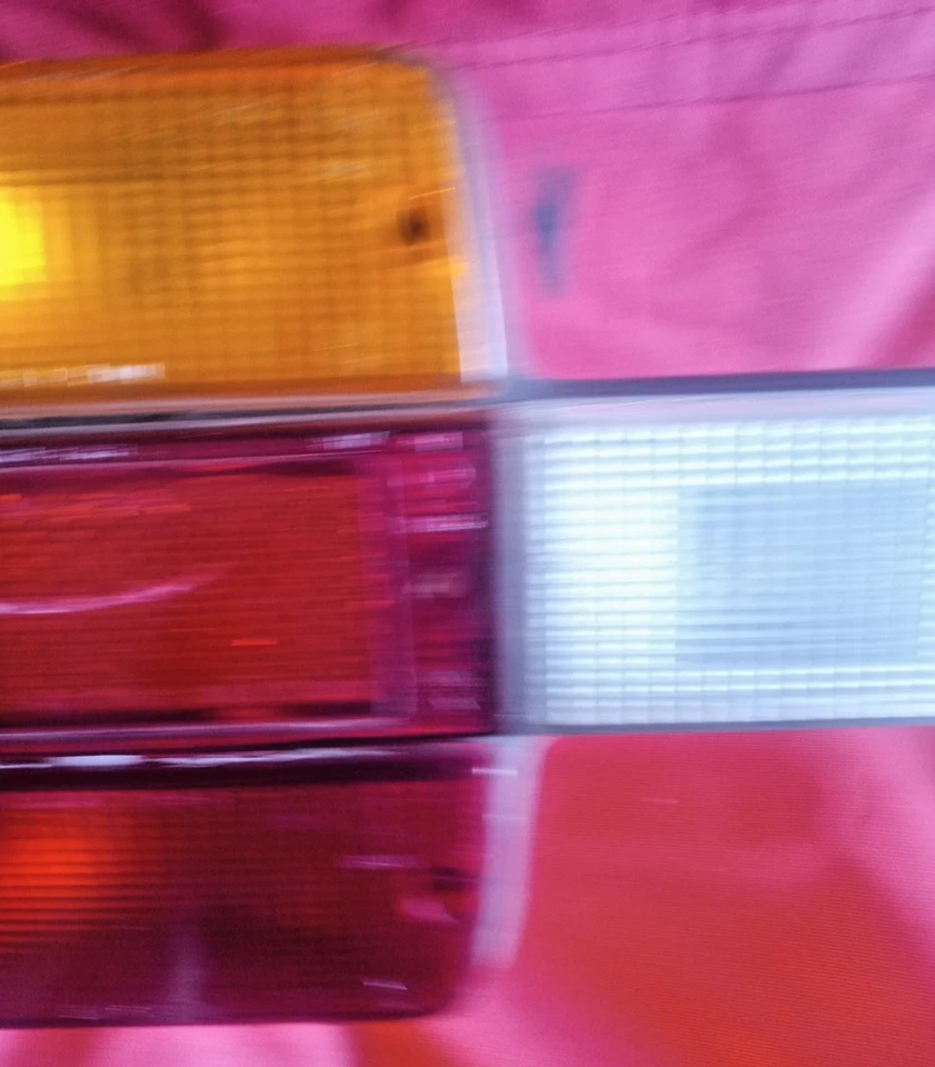 Luz trasera/lámpara izquierda Fiat 131 sedán - 1975-78 primera serie LOC-123DG Foto 4 de 4