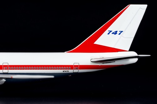 Boeing House Color B747-100 Reg: N7470 NG ( LITE COLLECTION ) 1:400 Scale - Picture 9 of 24