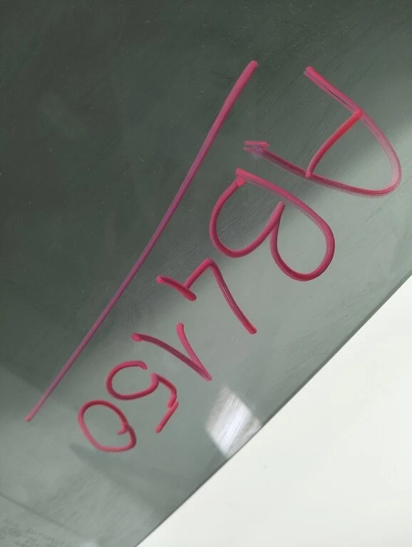 VETRO POSTERIORE SINISTRO SX Daihatsu Materia 1 serie 2008 Foto 3 de 3