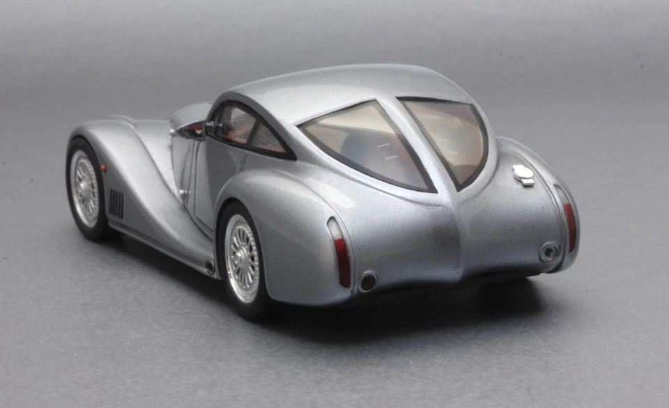 Morgan Aeromax by Spark #S0369. 1:43 scale. - Image 3 of 4