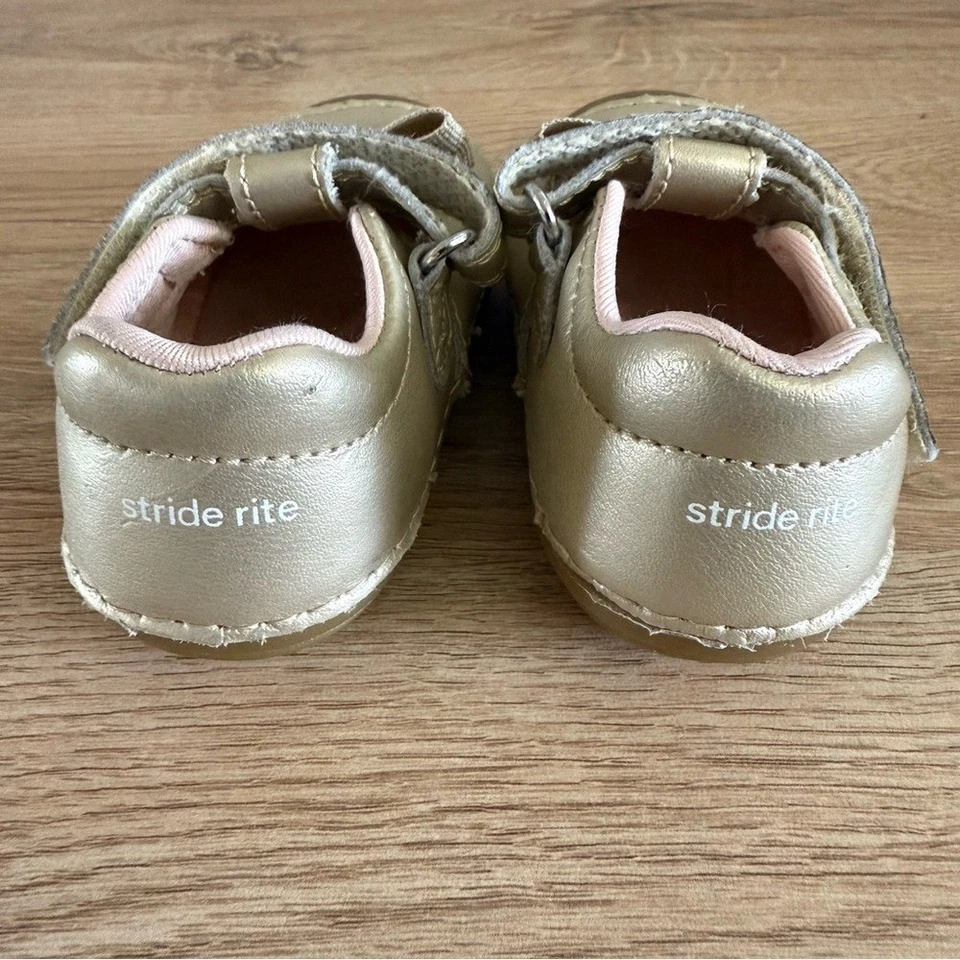 Stride Rite Soft Motion Janna Gold Leather Bow Mary Jane Shoes Toddler Girl 5M - Image 4 of 4