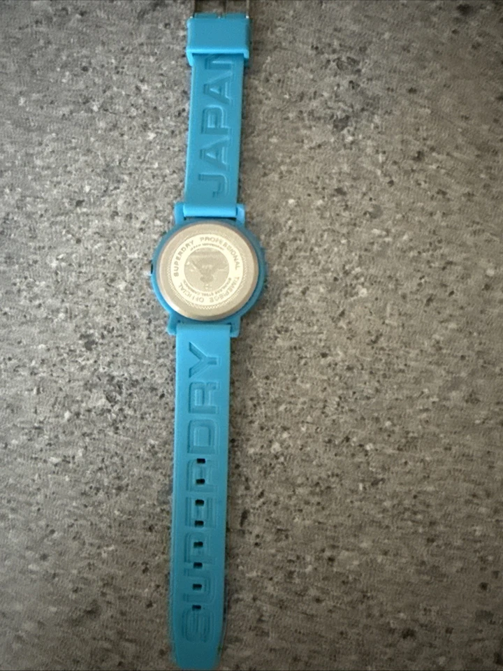 Superdry Hombre Reloj Azul Brillante, Sin Usar, Batería Nueva. Excelente Estado Foto 3 de 3