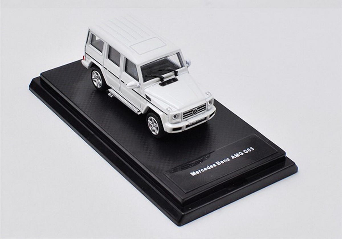 1/64 Mercedes Benz G Class AMG G63 SUV White Diecast Car Model