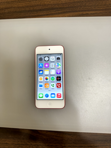 APPLE IPOD TOUCH  7th  GEN  128GB  RED ++FREE SHIPPING++ - Foto 1 di 3