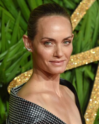 SEXY AMBER VALLETTA 8x10 PHOTO * | eBay