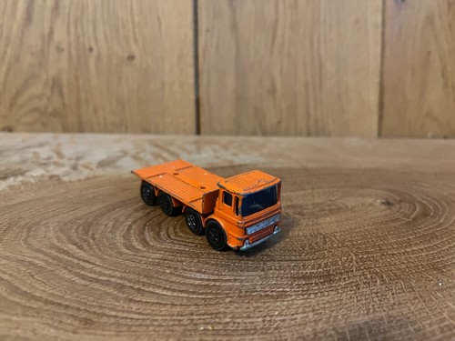 Lesney Matchbox Series No 10 Ergomatic cab Pipe Truck (403/033) - Picture 4 of 5