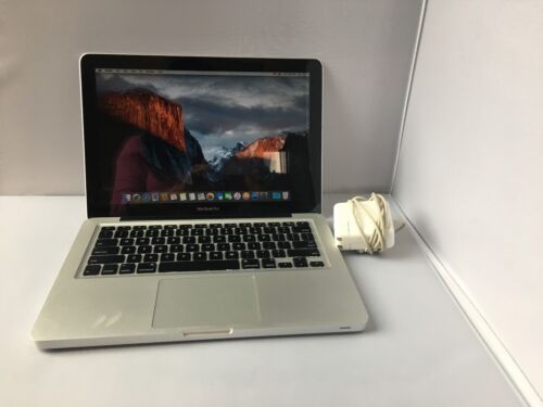 最終値下げ　APPLE MacBook Pro MNQF2J/A 250GB