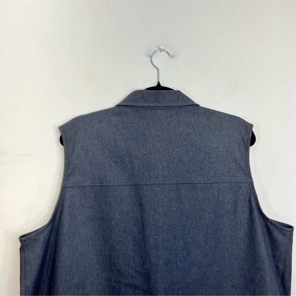 Vintage 90s dark wash boxy sleeveless denim vest - Image 4 of 4