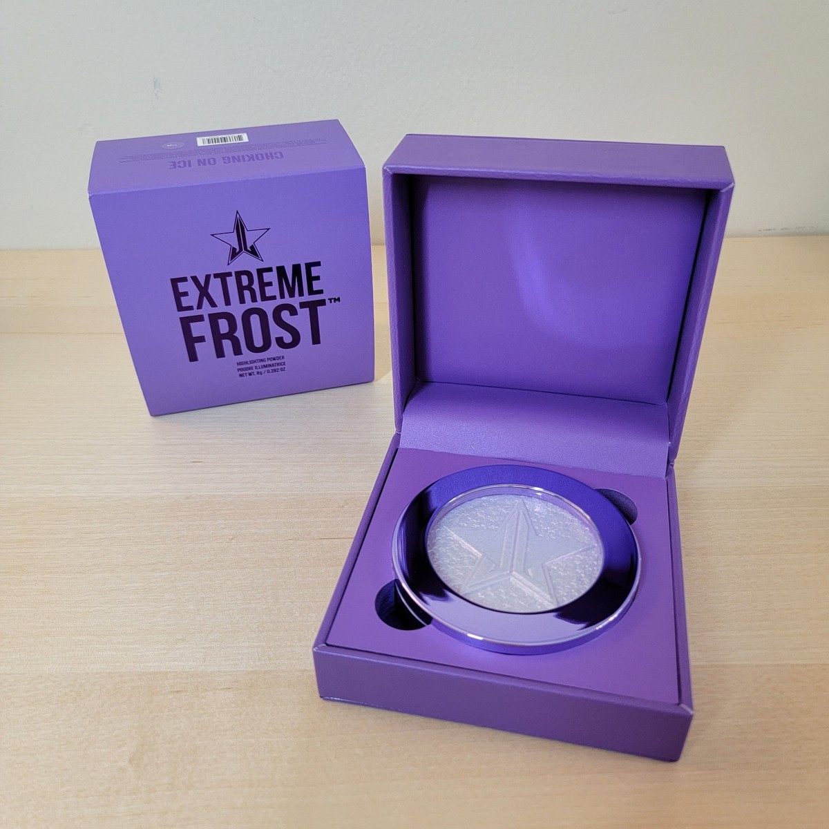 Jeffree Star Extreme Frost Highlighter Choking on Ice