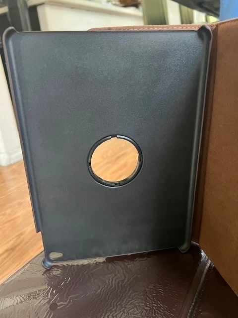 25 Wholesale 360 Degree Rotating PU leather Flip Case for iPad Air 2 (BROWN) - Image 4 of 4