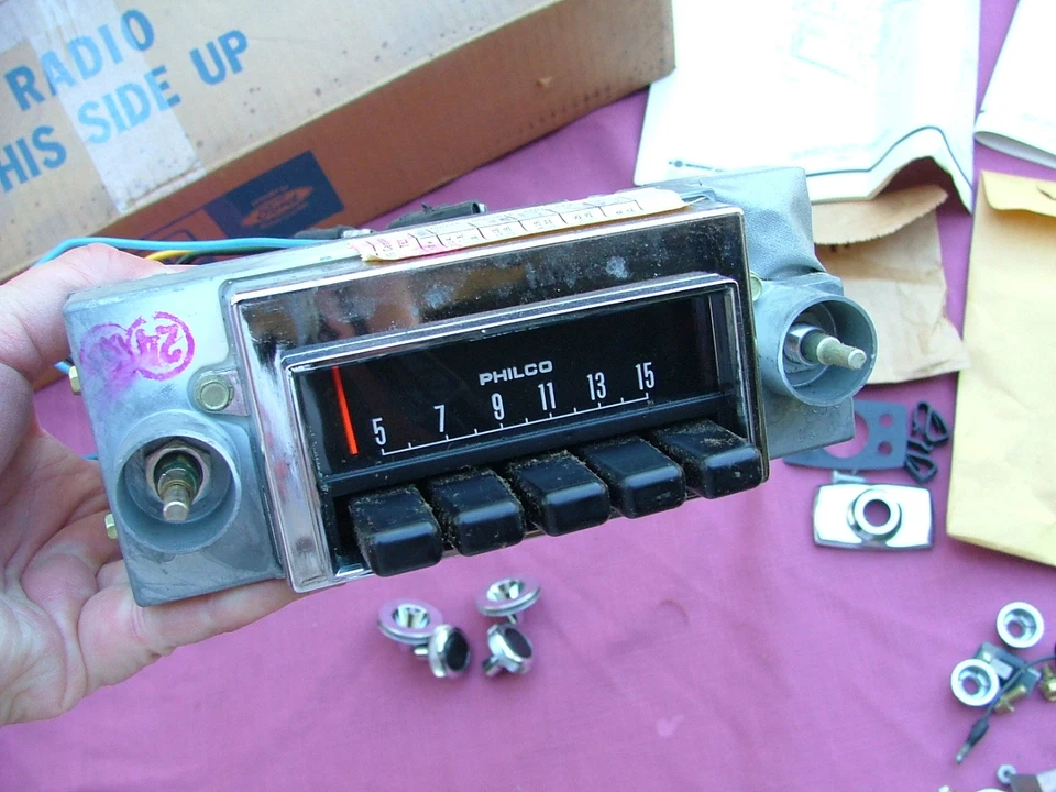 1968 Ford Falcon, Comet, Fairlane AM radio kit, NOS! C8DZ-18805-AA2 - Image 4 of 4