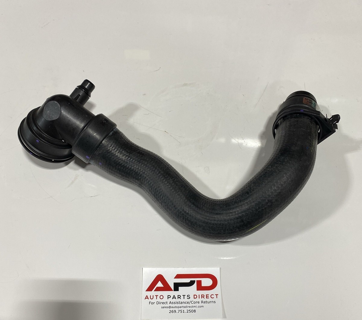bettyblue03 2016 Ford 6.7L PowerStroke Lower Radiator Hose BC34-8D033-CE OEM