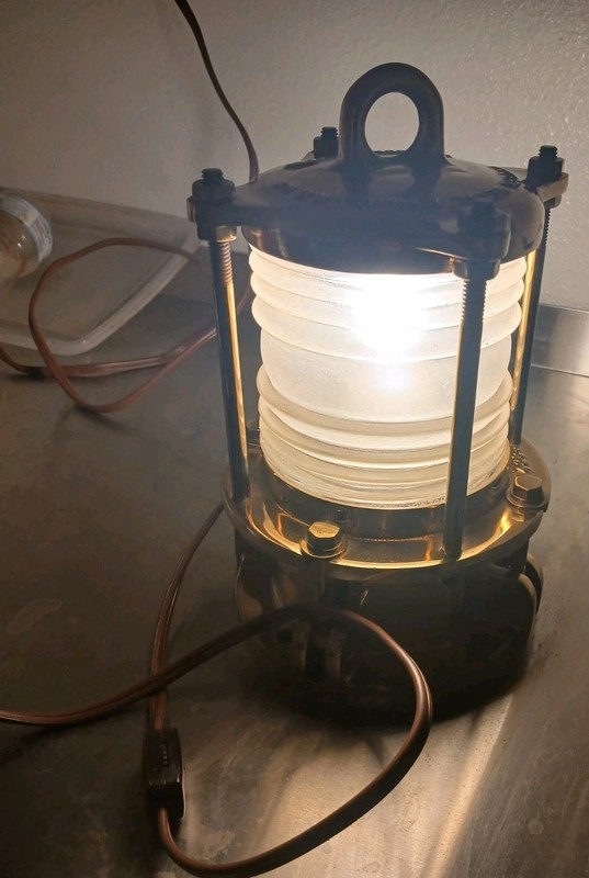 Antique brass ships lantern nautical marine boat Modern Metal MFG Co. NY NY lamp