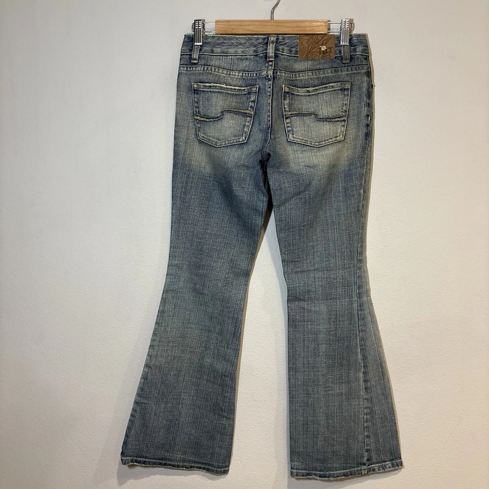 Женские короткие джинсы Tilt размера Huntington Flare Bootcut с низкой талией 4 кармана с несколькими карманами - Изображение 2 из 4