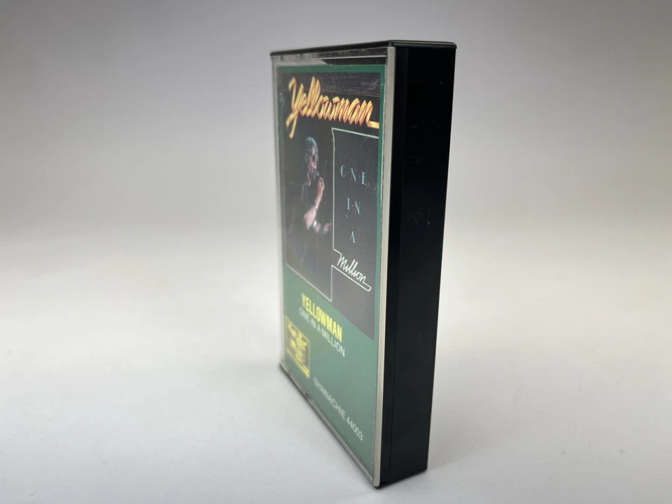 Yellowman: One In A Million (1989, Cassette) Foto 3 de 4