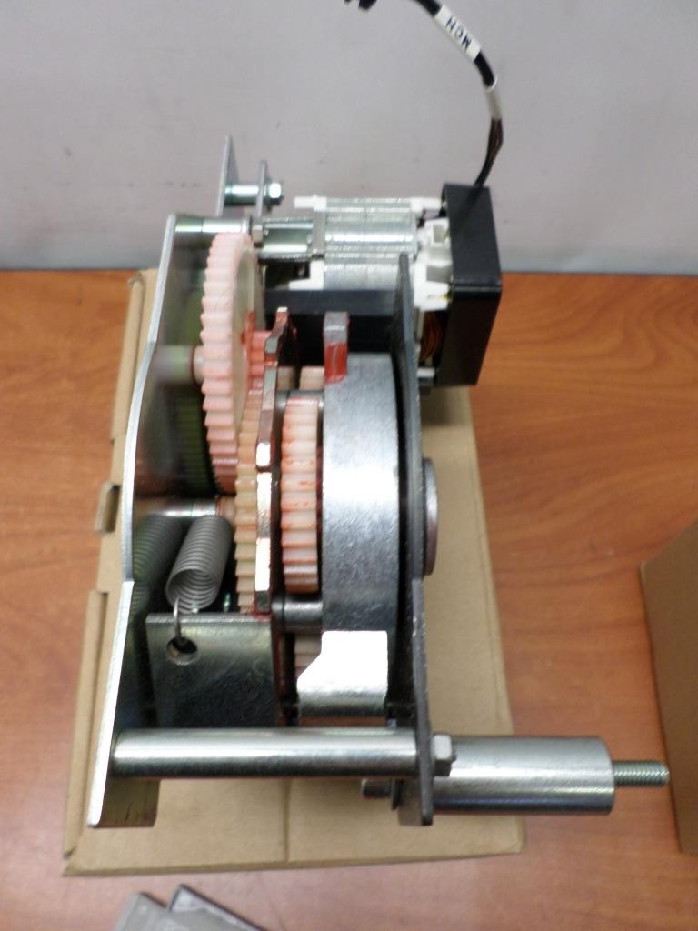 Schneider Electric 47888 GEAR MOTOR 24-30 VDC CONTROL