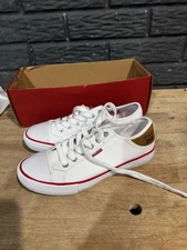 Levi's Women's Classic Premium Atheltic Sneakers Shoes  White Size 7.5