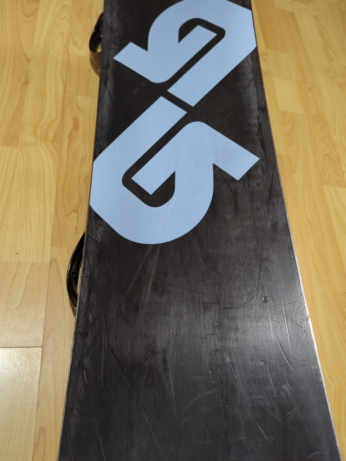 Burton LTR (Learn To Ride) 148 cm snowboard with Burton bindings M fit 8-10.