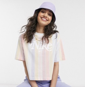 nike white crop top with striped sleeves