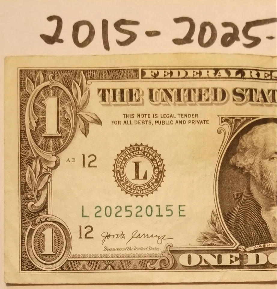 Dual Date 2015 2025 One Dollar Bill Fancy Serial Number 2017 L E Bank Note - Image 4 of 4