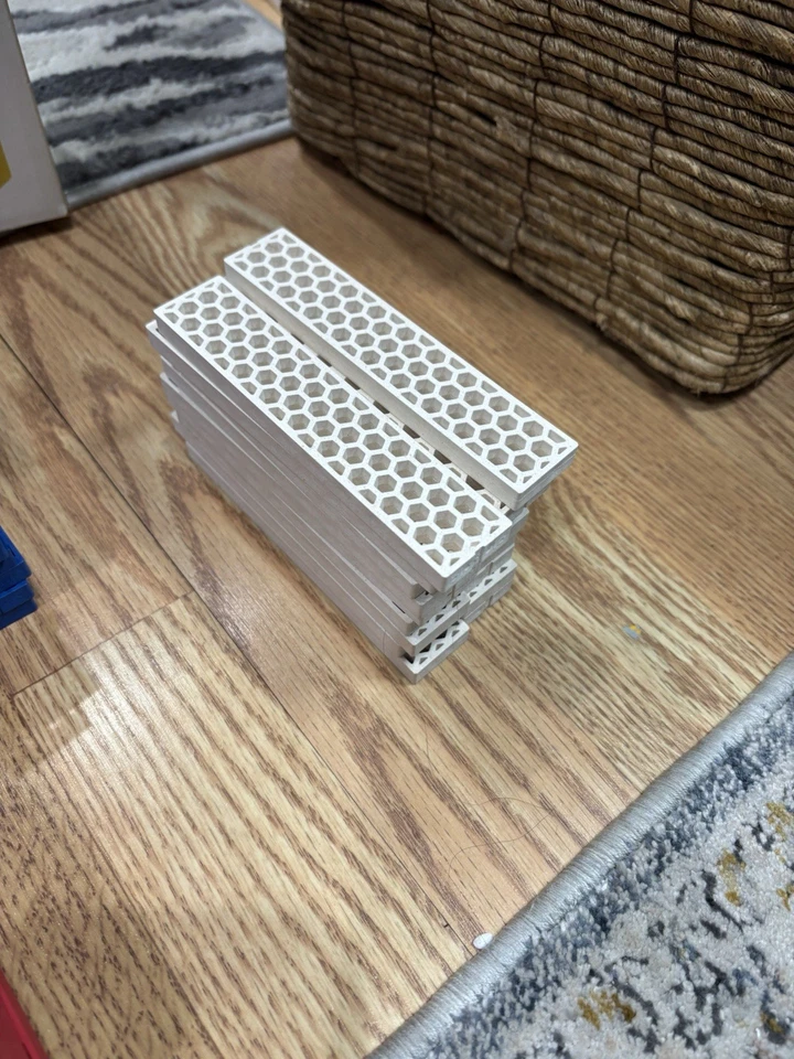 Bloques perfectos TEGU. Bio Blo 120 Piezas Excelente Estado con Libro de Construcción Foto 4 de 4