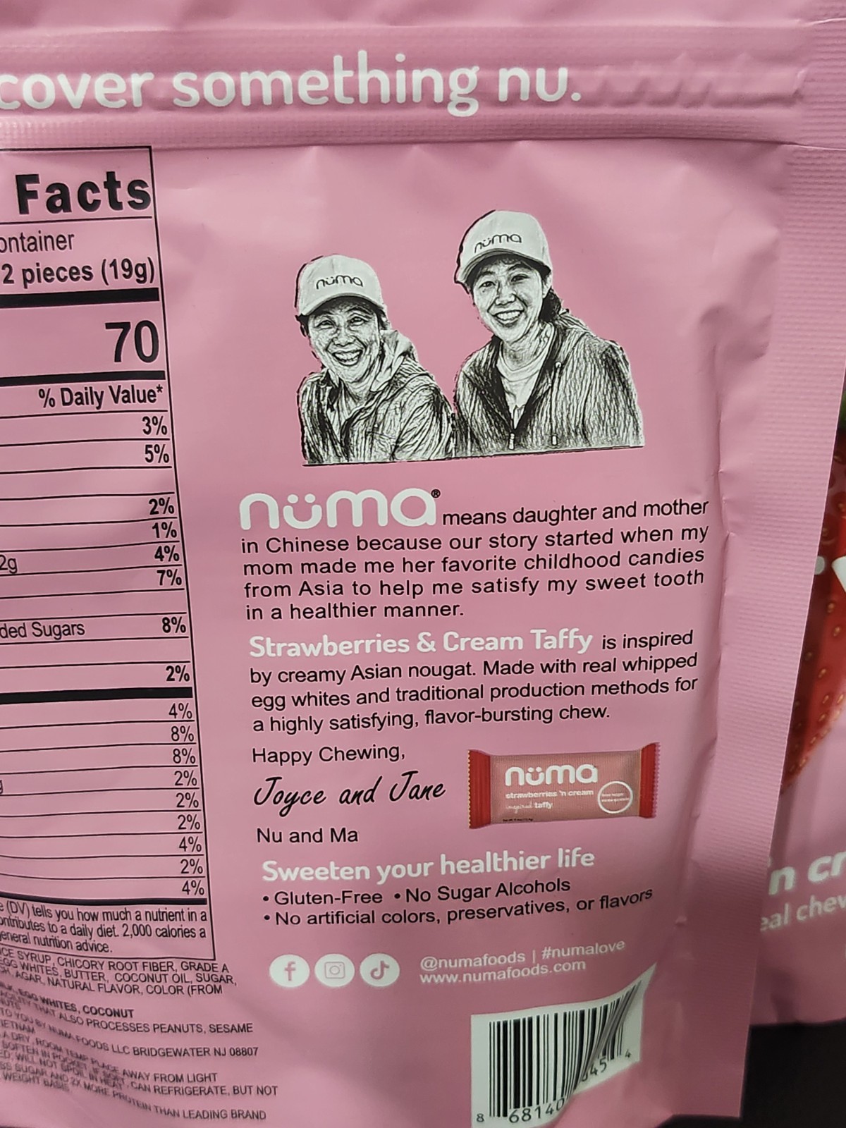 Numa Strawberries N Creme Inspired Taffy Asian Inspired Candy Food Treat New