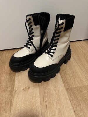 Stiefeletten schwarz / beige Größe 39 