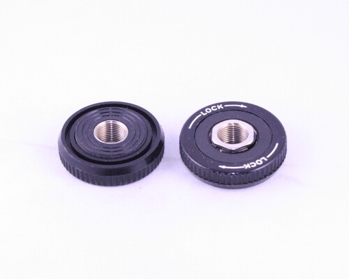 LOTTO DI DUE POMELLI KL127-1 RAYTHEON accessori in plastica - Foto 1 di 1