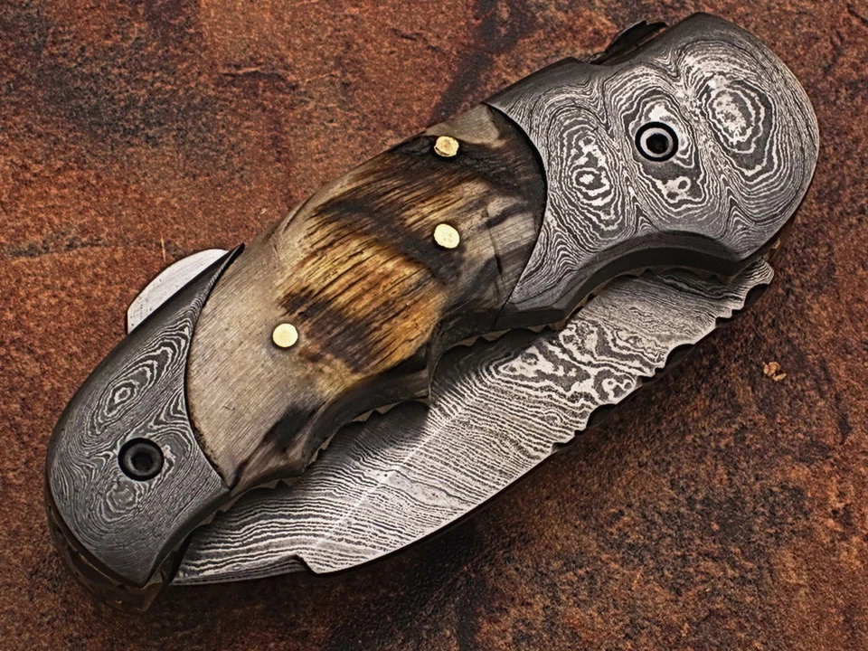 Handmade Damascus Steel Folding Knife – Ram Horn Handle, Liner Lock, DB_5060-R - Image 3 of 4
