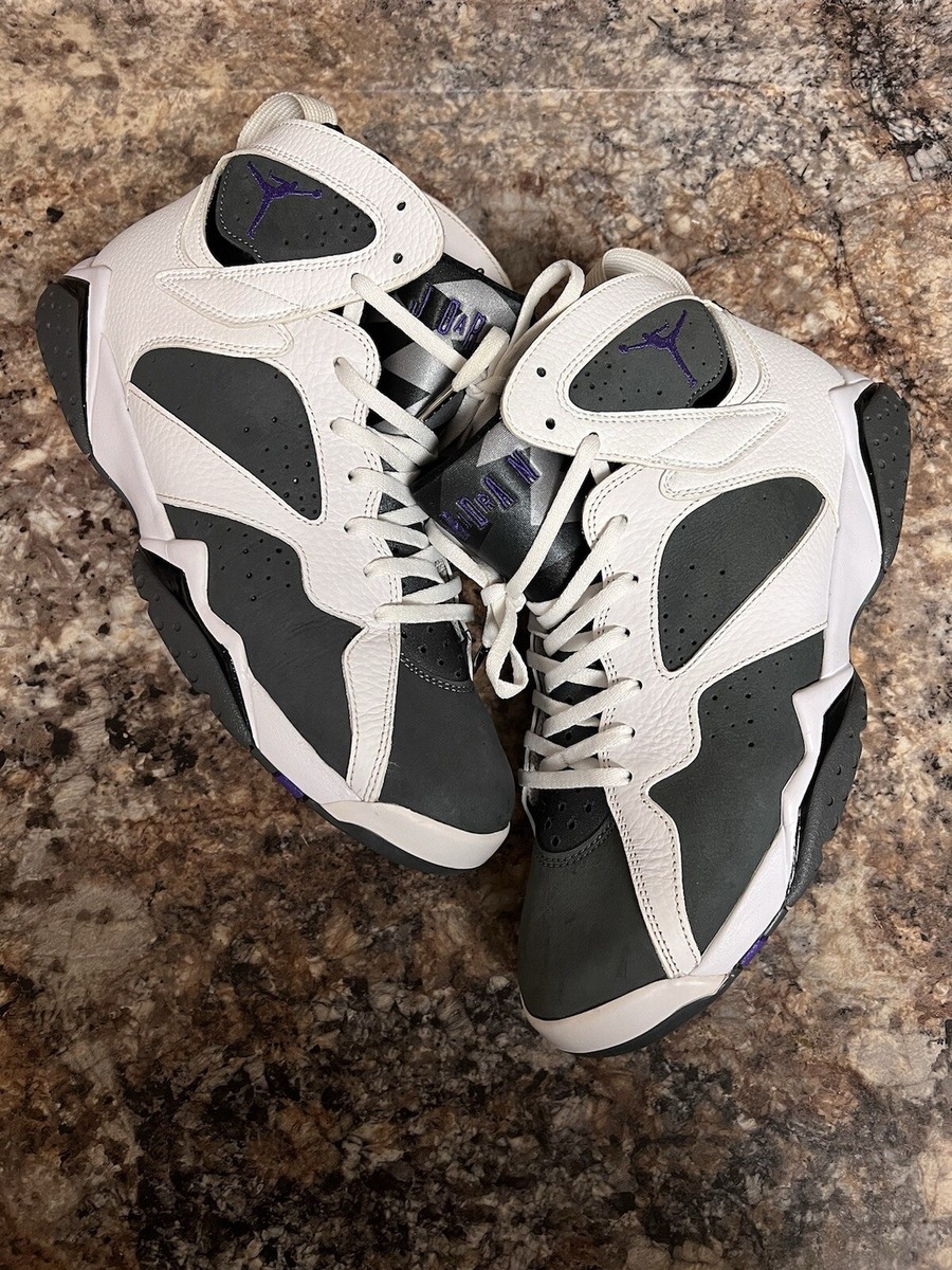 Nike air Jordan 7 flint grey size 11 authentic white 2021