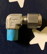 Swagelok 1/4 Tube X 1/8 MNPT Stainless Steel 90 Degree Elbow SS-400-2-2