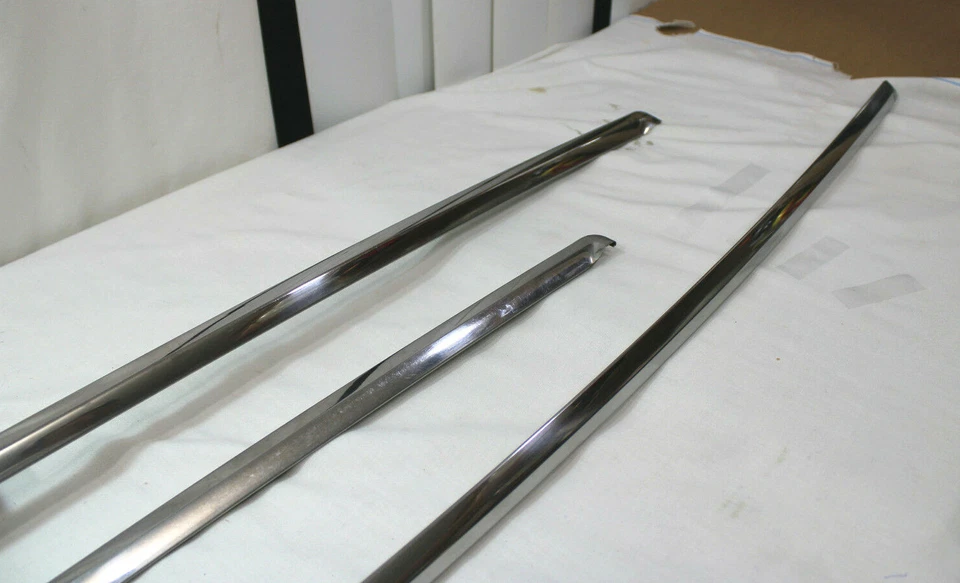 Mercury Park Lane 1966 parabrisas cromo moldura ventana exterior trasera 66 Foto 4 de 4