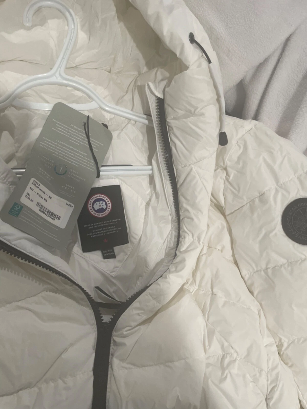 Canada Goose Giacca Donna Abbott con Cappuccio Etichetta Nera Colore: North Star Bianco